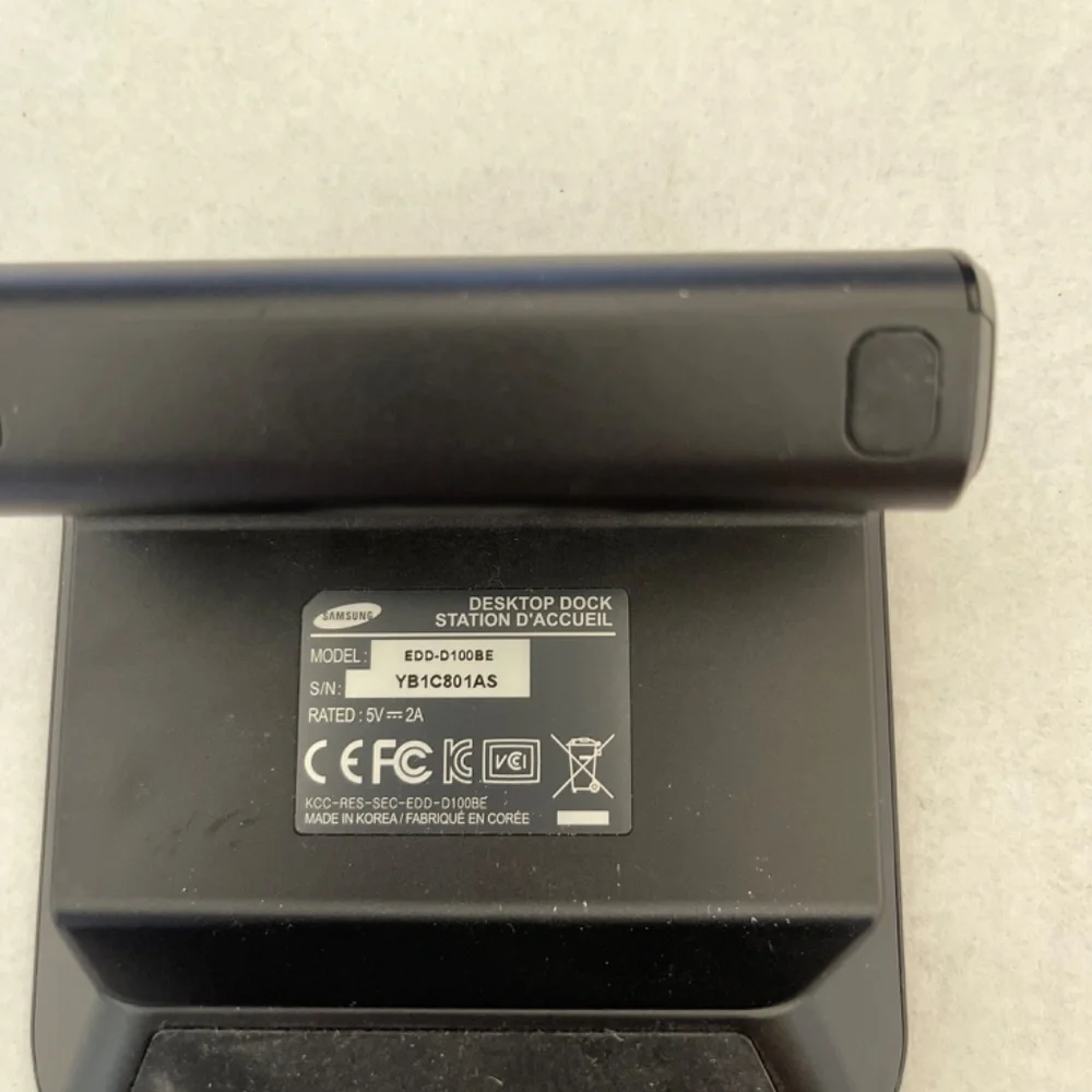 SAMSUNG Desktop Dock